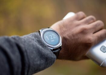 Samsung smartwatch laadt niet op