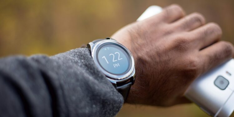 Samsung smartwatch laadt niet op